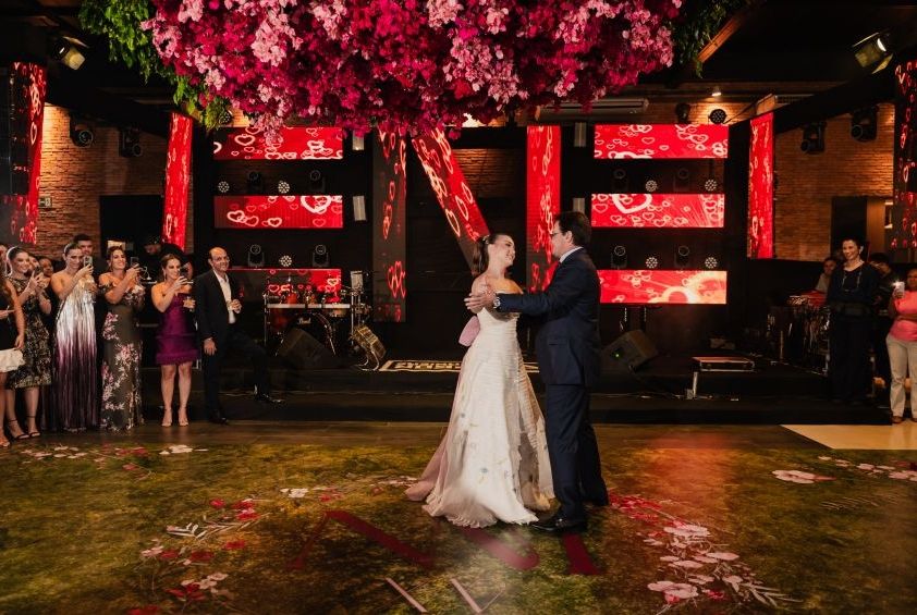 Uma noite de encanto: os 15 anos de Natália Menezes