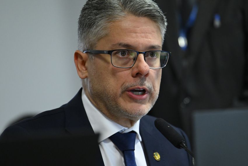 Alessandro defende união de esforços contra o crime organizado