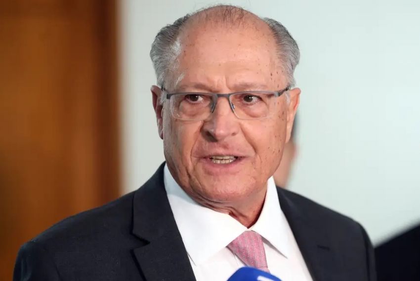 Alckmin: corte tarifário dos EUA é positivo, mas distorções persistem