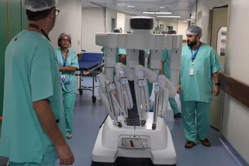 Inca ganha primeiro centro de treinamento em cirugia robótica do SUS