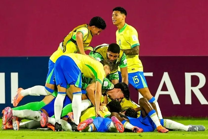 Brasil despacha França nos pênaltis e vai às quartas de final