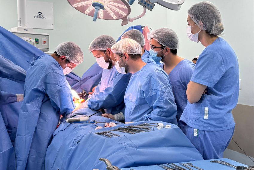 Hospital de Cirurgia realiza primeira trombectomia de veia cava tumoral