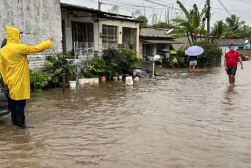 Chuvas em Pernambuco causam deslocamento de 9,4 mil pessoas