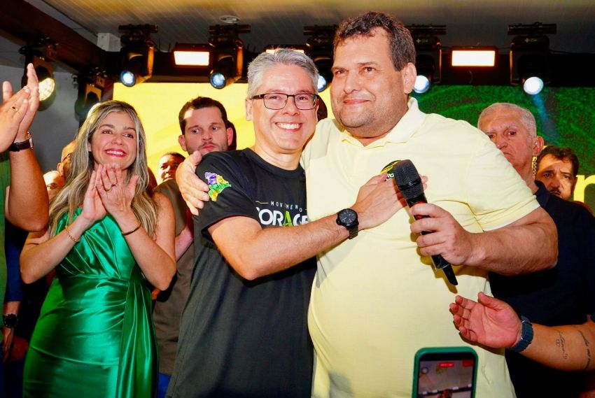 Cláudio Mitidieri reforça apoio a Alessandro Vieira durante ato de pré-campanha ao Senado