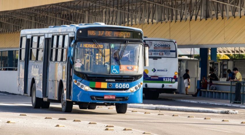 Sergipe zera ICMS de veículos para transporte de passageiros