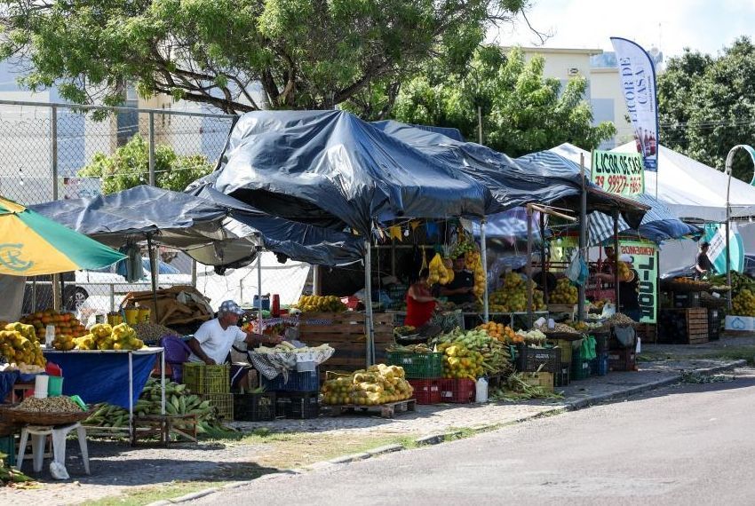 Aracaju estrutura comércio junino e fomenta economia local
