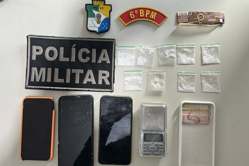 Polícia Militar apreende entorpecente e uma balança de precisão em Estância