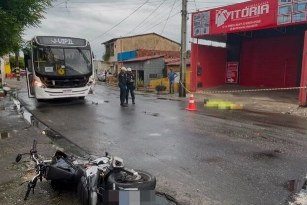 Motociclista morre após colisão com ônibus na Zona Norte de Aracaju