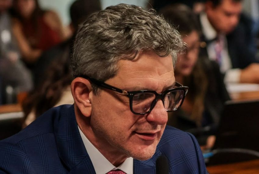 Comissão aprova Projeto da Lei do Mar com relatório de Rogério Carvalho