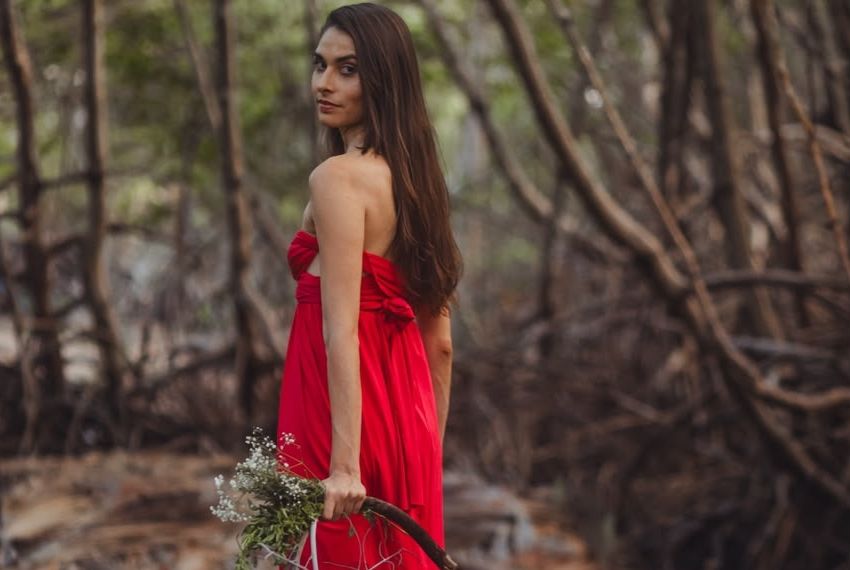 Bruna Ribeiro o novo single 'Parideira' na sexta, 21