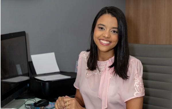 A especialista explica que as mudan&ccedil;as de temperatura fazem com que a mucosa respirat&oacute;ria de pacientes, j&aacute; mais sens&iacute;vel, sofra ainda mais. Foto: arquivo pessoal