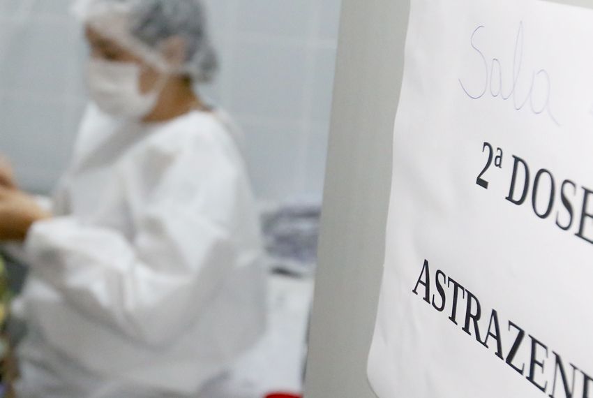 Prefeitura alerta sobre importância de completar esquema vacinal