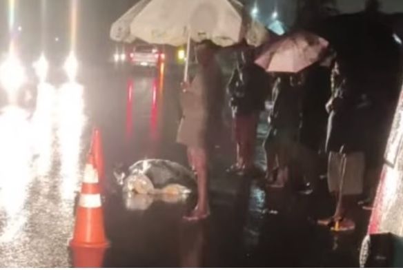 Pedestre morre atropelado por caminhão caçamba na BR-235