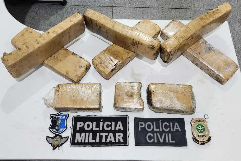 Homem é preso transportando cerca de 10kg de maconha em veículo