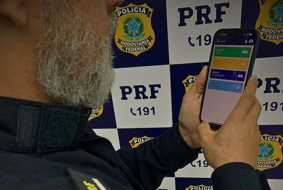 PRF moderniza serviço de identificação de infratores com plataforma digital