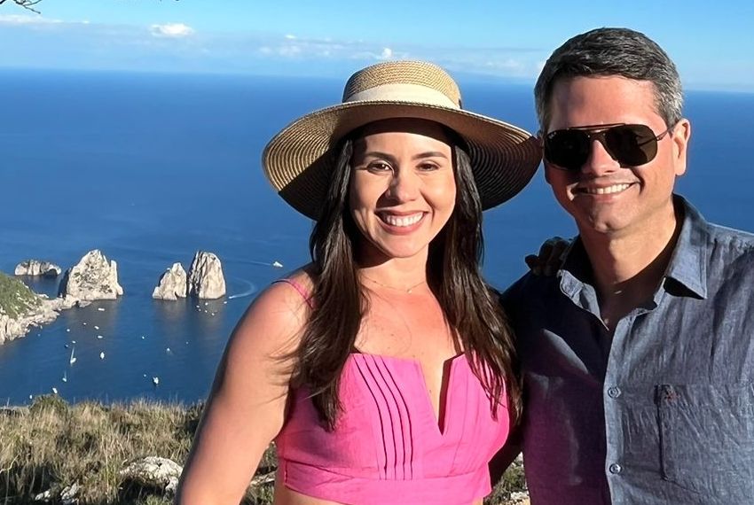 Ana Luisa Tavares e Rodolfo Andrade estão curtindo as belezas de Capri