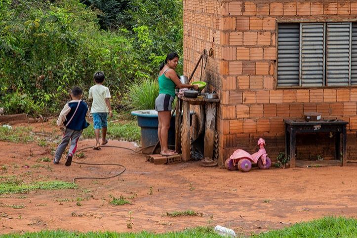 Mais de um milhão de indígenas vivem em condições de precariedade