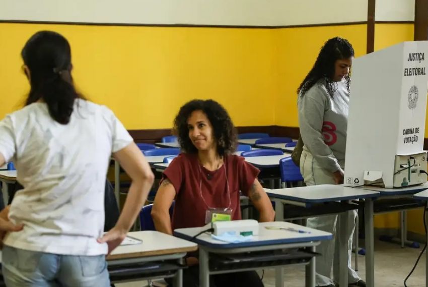 Segundo turno das eleições acontece neste domingo