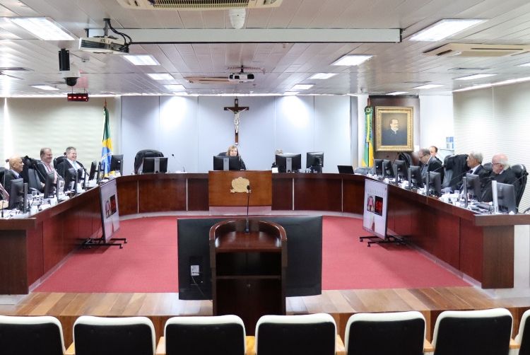 Entrega de CCs a apadrinhados de juiz pode aumentar despesas em R$ 9 milhões