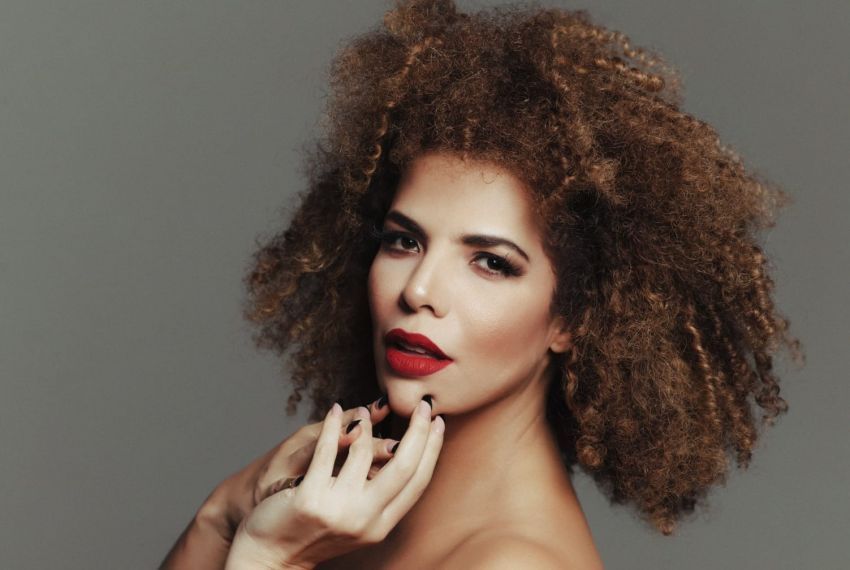 Aracaju recebe nova turnê de Vanessa da Mata no dia 6 de junho