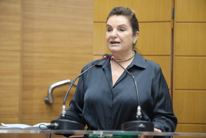 Áurea Ribeiro faz alerta sobre gravidez na infância e adolescência
