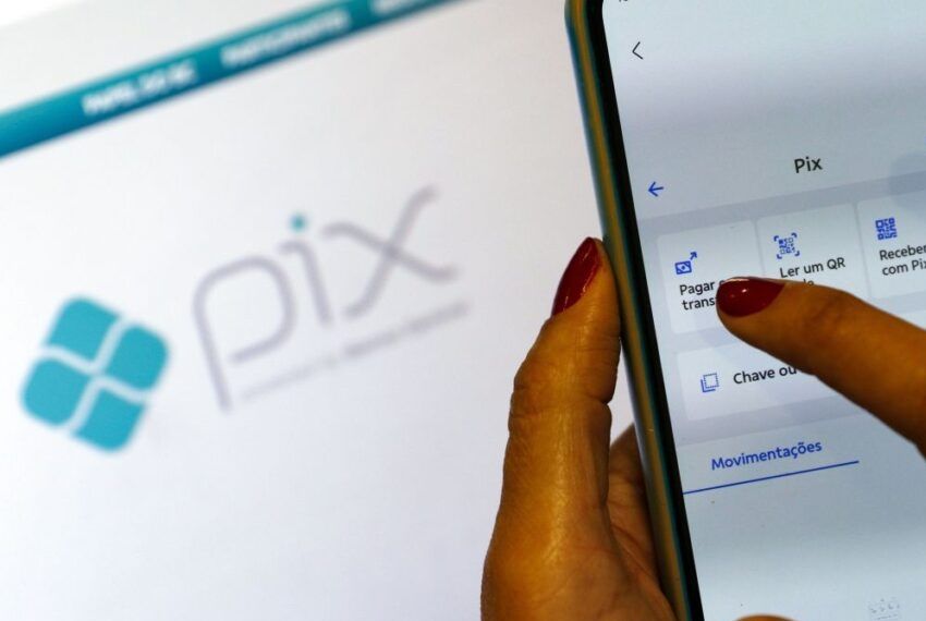 Bancos passam a oferecer Pix Automático a partir desta segunda