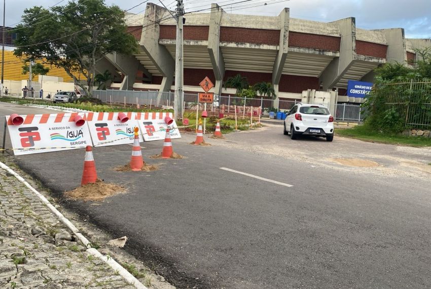 Obra altera trânsito na Avenida Anísio Azevedo por 10 dias