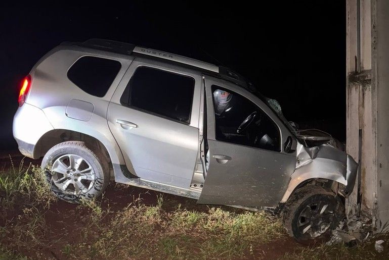 Cavalo solto na pista provoca acidente na SE-100, em Estância