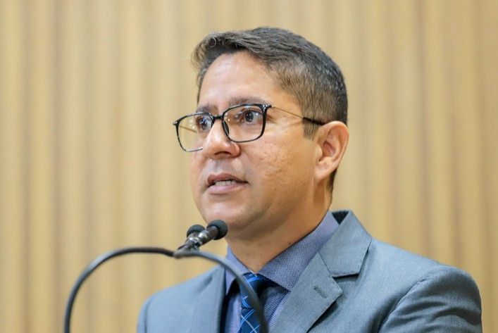 Ricardo Marques se reúne o senador Alessandro Vieira