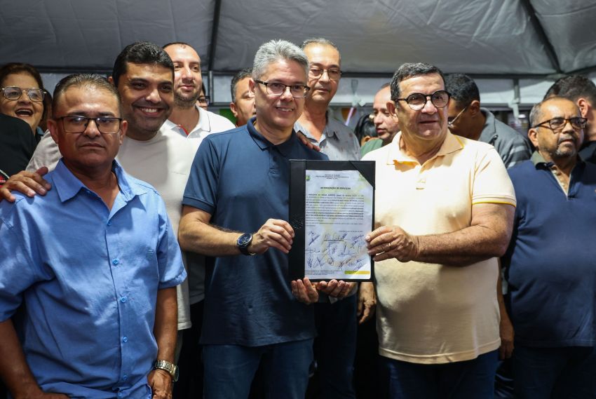 Investimento garantido pelo senador Alessandro transforma Avenida histórica