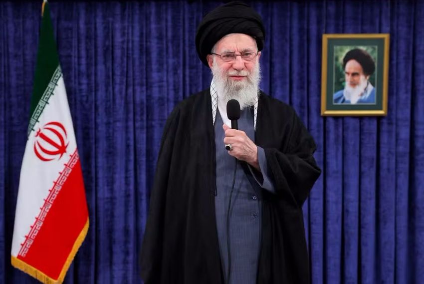 Irã escolhe novo líder supremo para suceder Ali Khamenei, diz mídia local