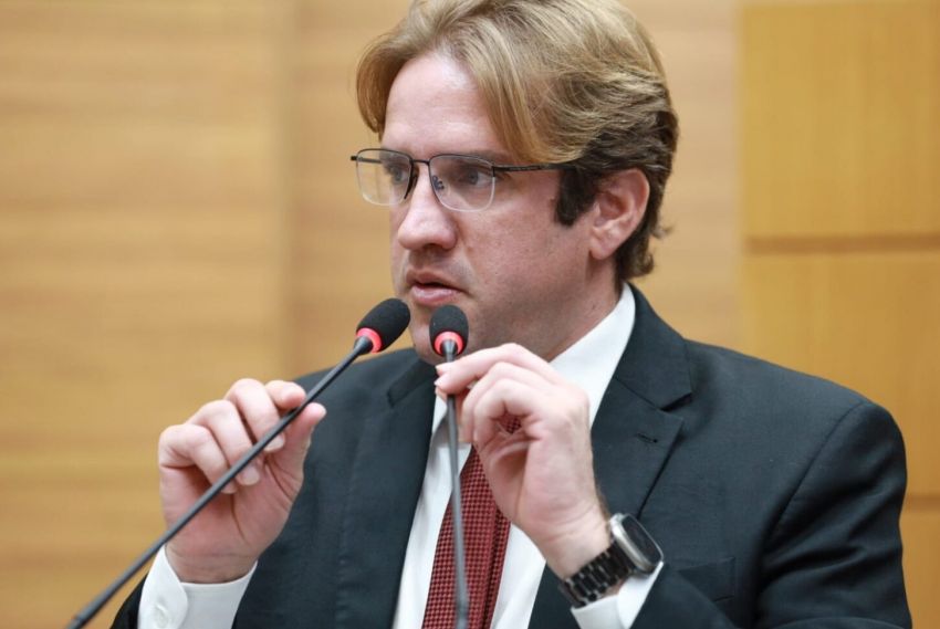 Deputado denuncia mortandade de peixes no Rio Japaratuba