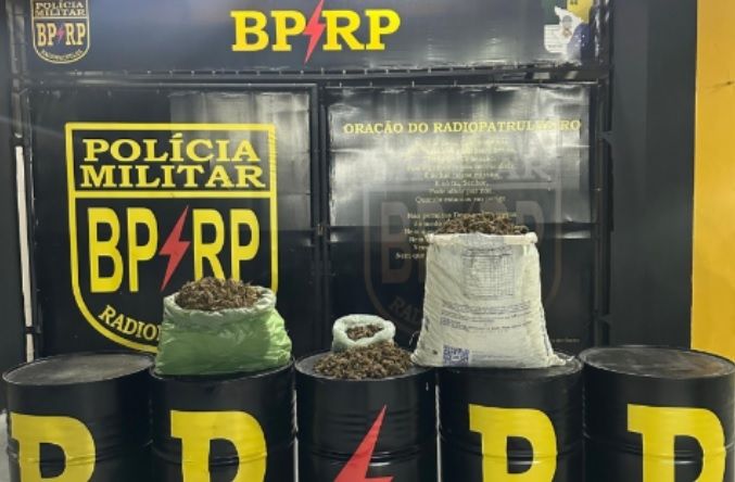 Ação conjunta entre BPRp e PRF resulta na apreensão de 16,5 kg de drogas