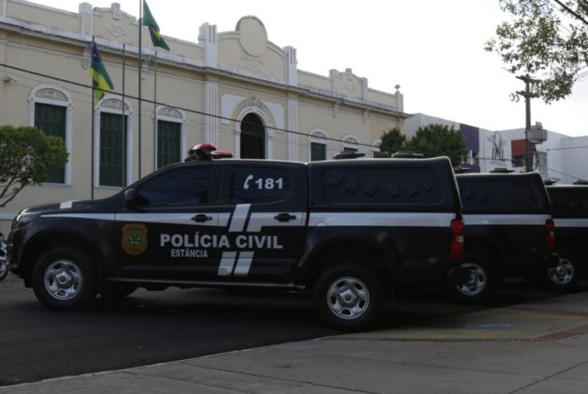 Delegacia de Estância prende foragido por homicídio