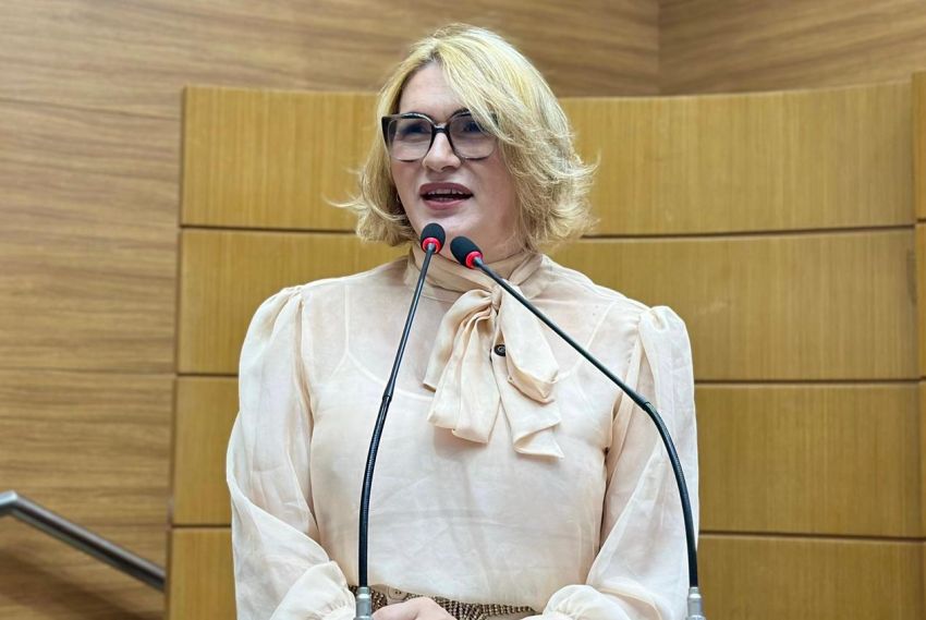 “A escala 6x1 adoece os trabalhadores”, declarou Linda Brasil na Alese