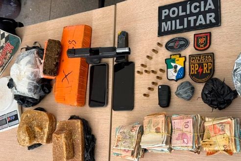 Operação apreende drogas, arma e mais de R$ 17 mil em Poço Redondo