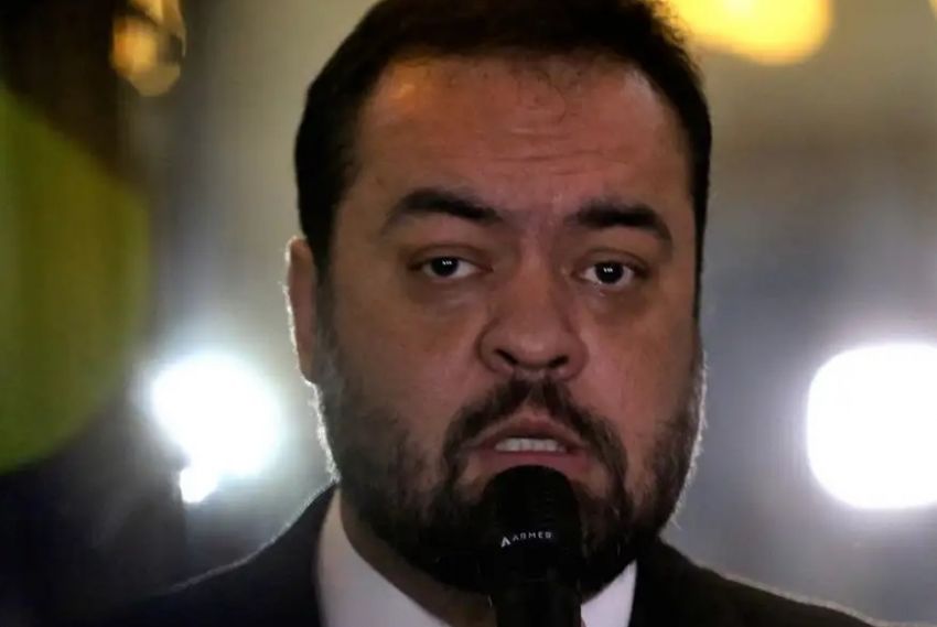 Cláudio Castro é alvo de busca e apreensão