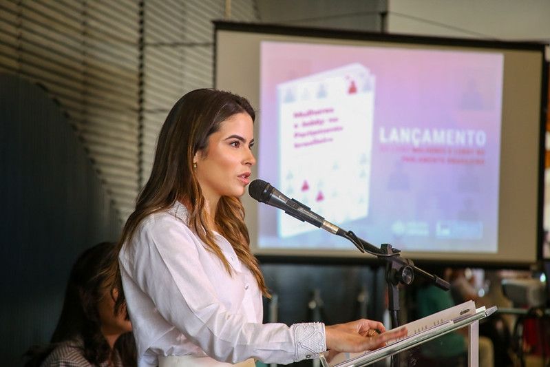 PL de Yandra Moura ganha destaque em debate sobre adoção