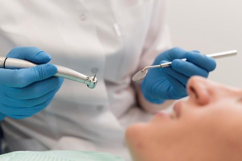 Cadeira do dentista se torna aliada na prevenção de doenças