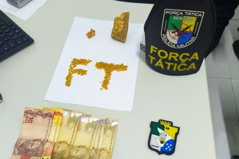 Polícia Militar prende dupla por tráfico de drogas em Propriá