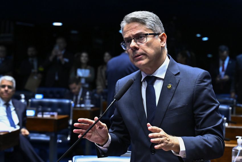 Senado defende Alessandro e reforça proteção à atividade parlamentar