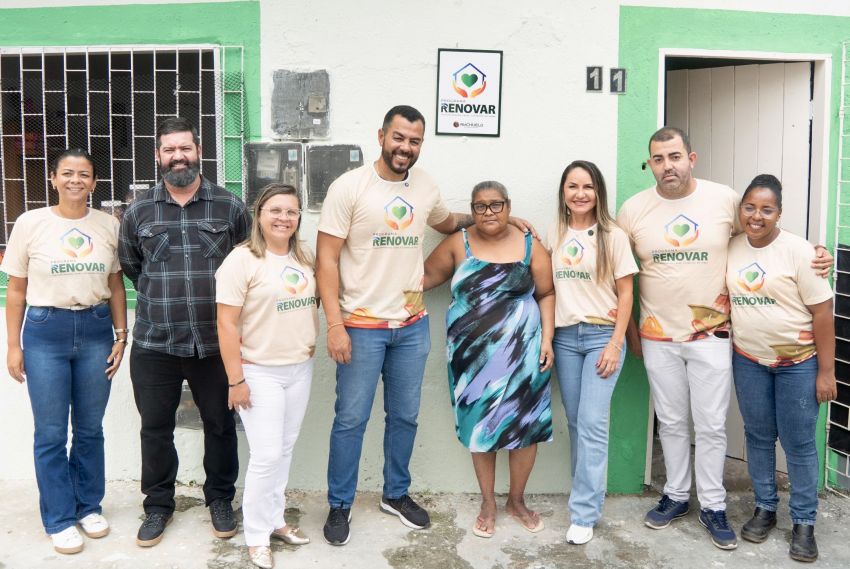 Prefeitura entrega primeiras casas reformadas pelo Programa Renovar