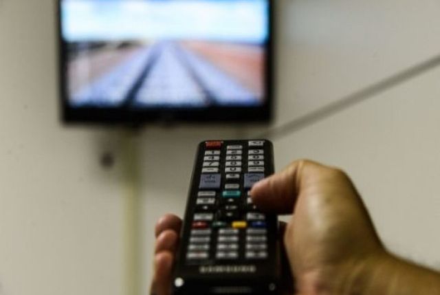 Pré-candidatos devem deixar programas de rádio e TV até 30 de junho
