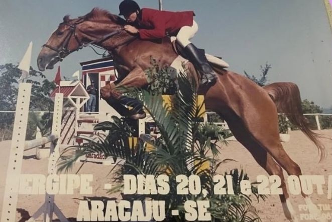 DAS PISTAS DE EQUITAÇÃO ÀS CÁTEDRAS DE SALAMANCA