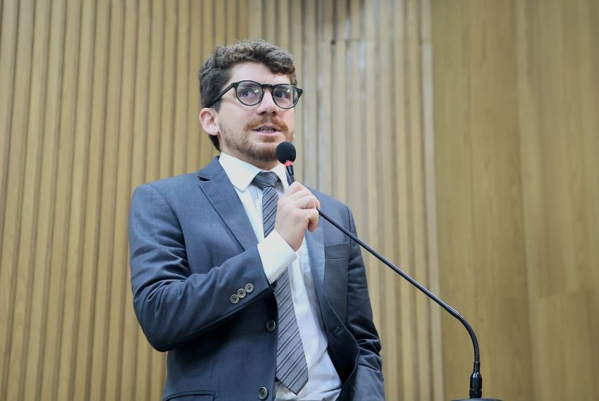 Breno Garibalde pede rigor contra fogos com estampido