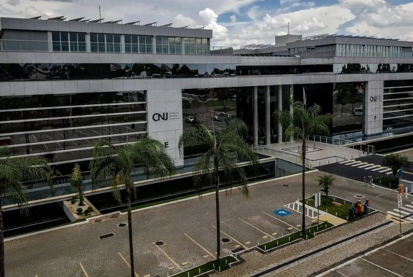CNJ acaba com aposentadoria compulsória como punição máxima para juiz