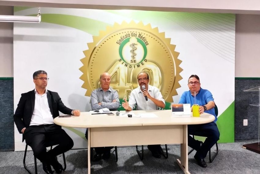 Prefeitura de Aracaju promete pagar médicos até sexta-feira