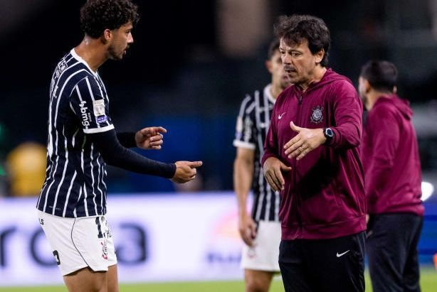 Atuação apática do Corinthians gera impaciência e críticas da Fiel
