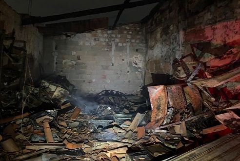 Incêndio destrói estabelecimento no Santos Dumont, em Aracaju