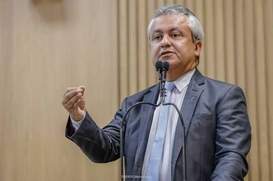 Vereador critica desorganização de cadastros